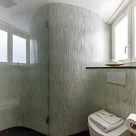 Modern - 1br4p - Plaine-monceau * Παρίσι